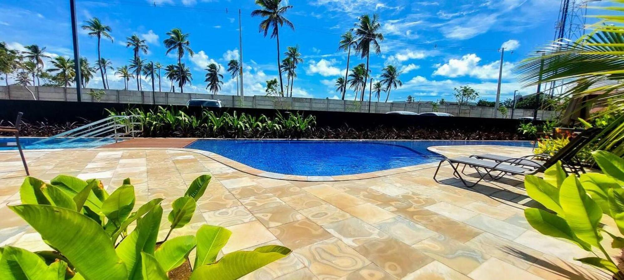 Flat Mana - Vista Piscina, 2qts Em Muro Alto